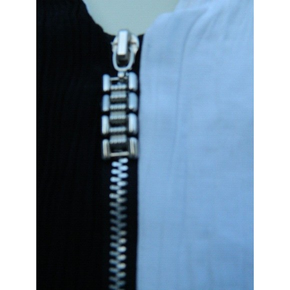 Ilyza New York Top/Blouse Women's Size M Black & White Full Zip Front Tie Back - Picture 3 of 11